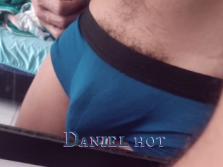 Daniel_hot