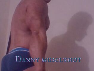 Danny_musclehot