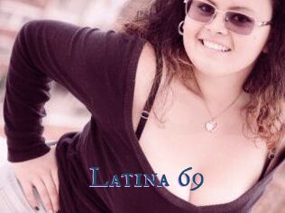 Latina_69