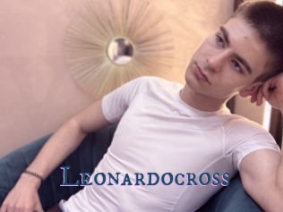 leonardocross Video gay streaming